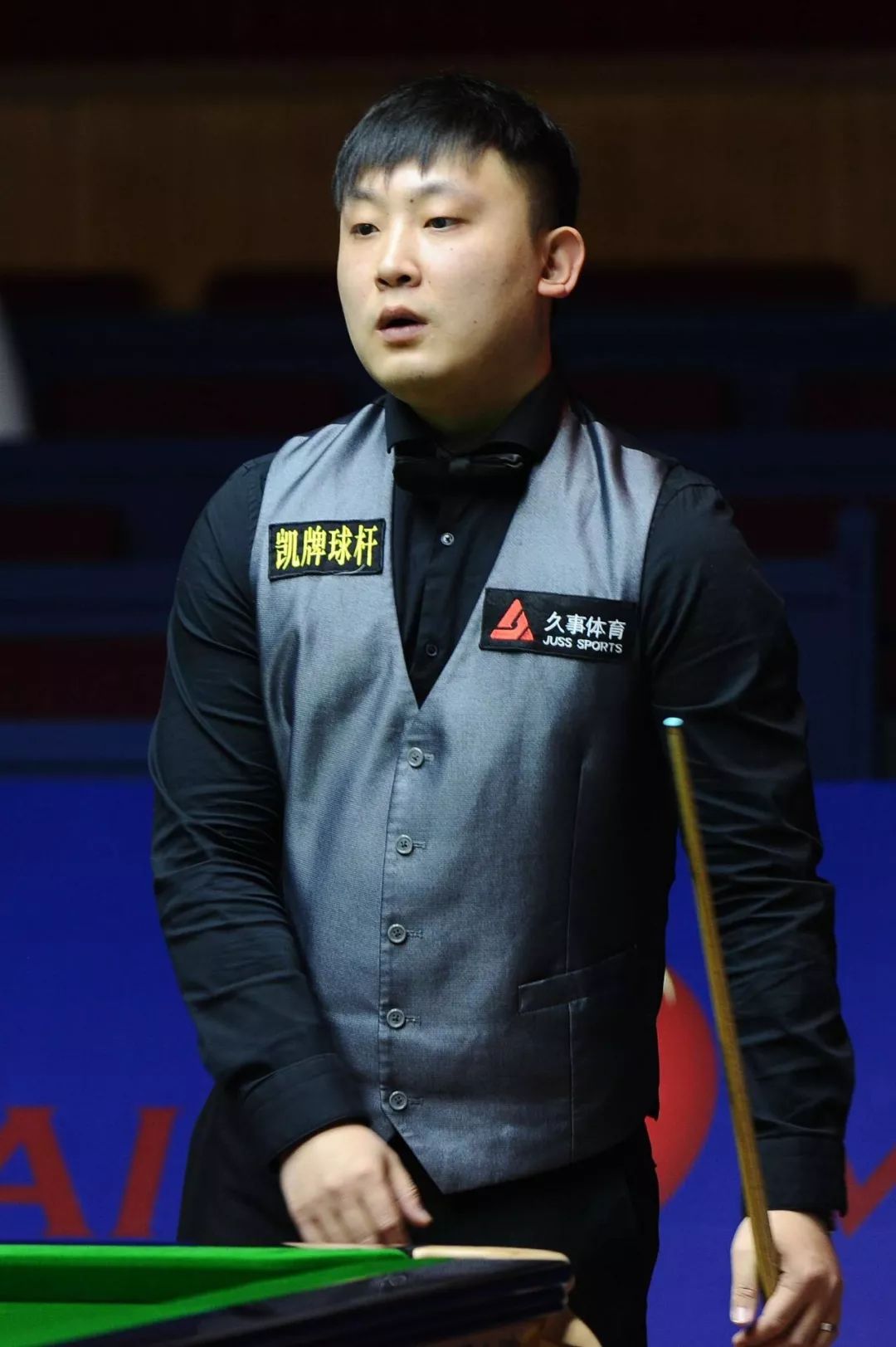 籍教练在中 籍教练在中