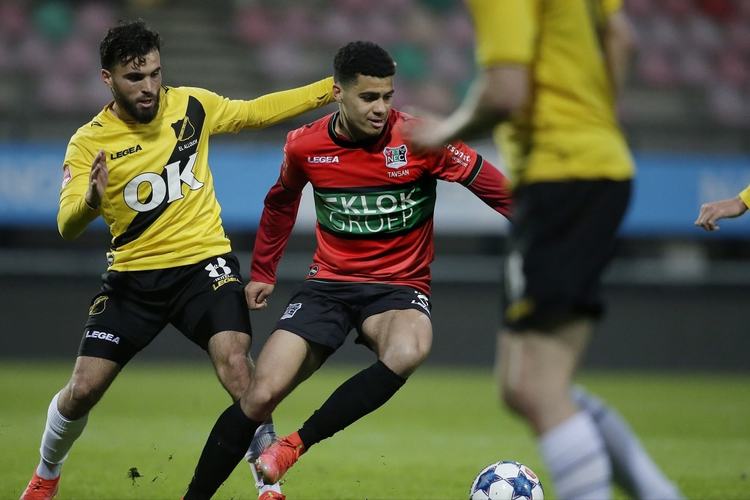 即便阵中拥 即便阵中拥