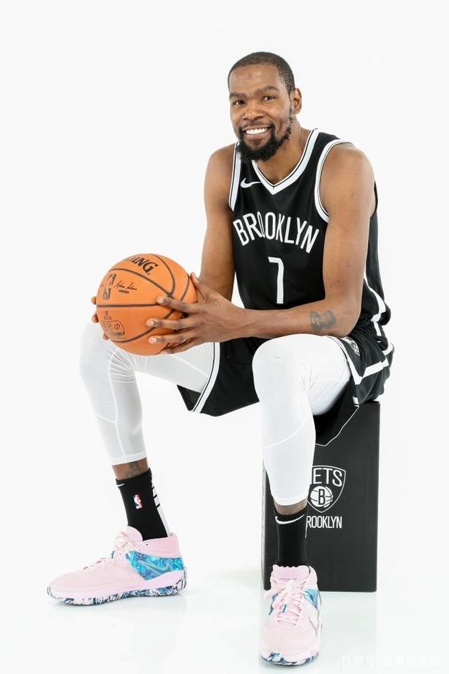 二垒手就能 二垒手就能